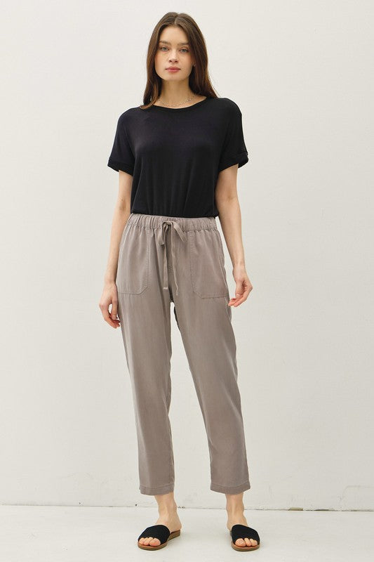 Tencel Tapered Loose Fitting Pant