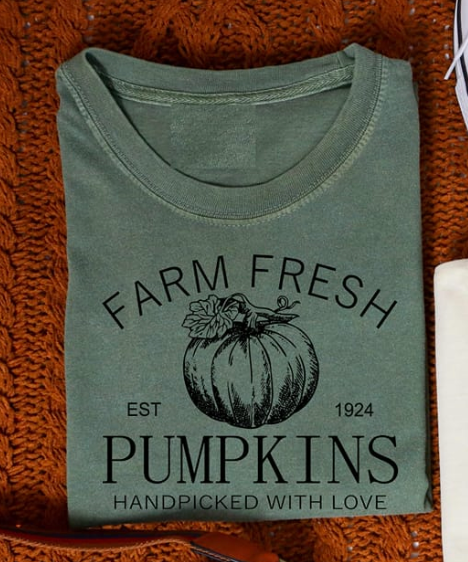 Farm Fresh Pumpkin Graphic Tee